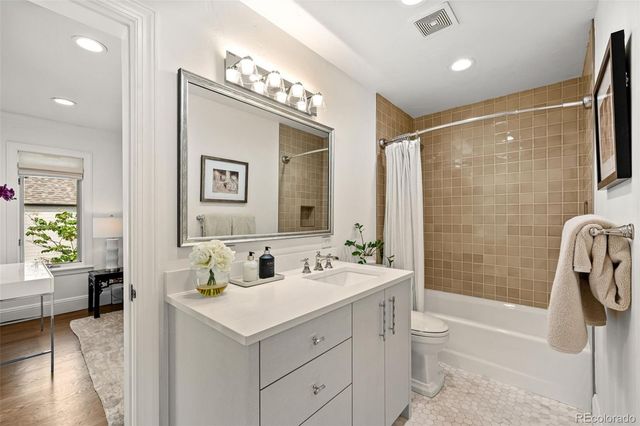 424 Clayton Street, Denver, CO 80206