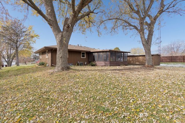 5732 Colleen Avenue, Rockford, IL 61109