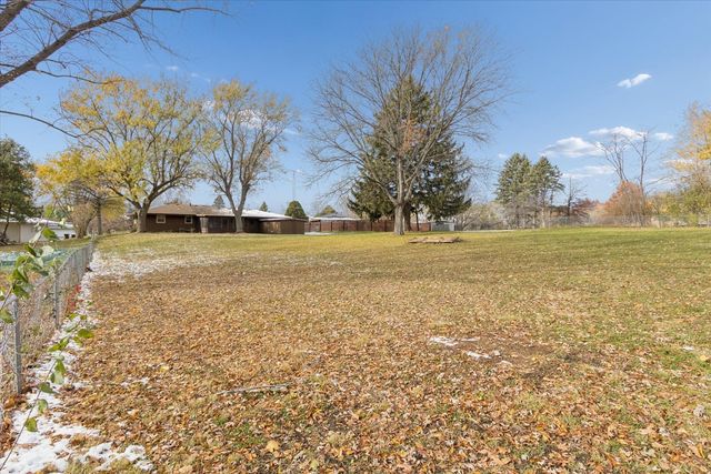 5732 Colleen Avenue, Rockford, IL 61109