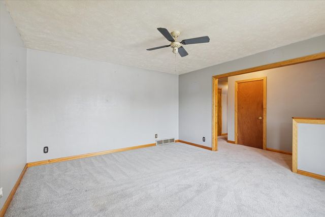 5732 Colleen Avenue, Rockford, IL 61109