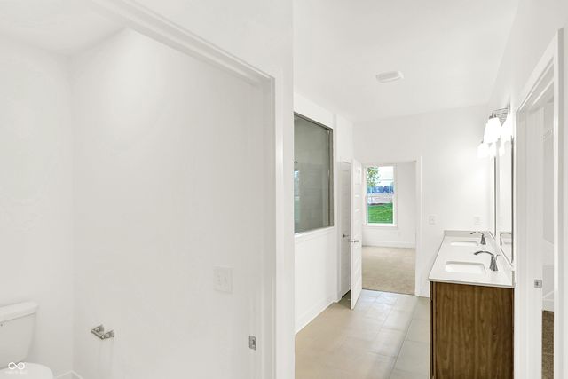 5076 Foxley Park Lane, Avon, IN 46123