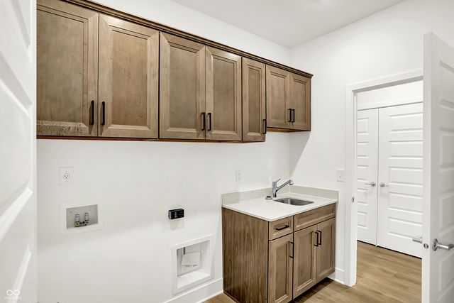 5076 Foxley Park Lane, Avon, IN 46123