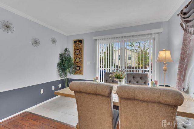 6 Ives Court, Monroe, NJ 08831