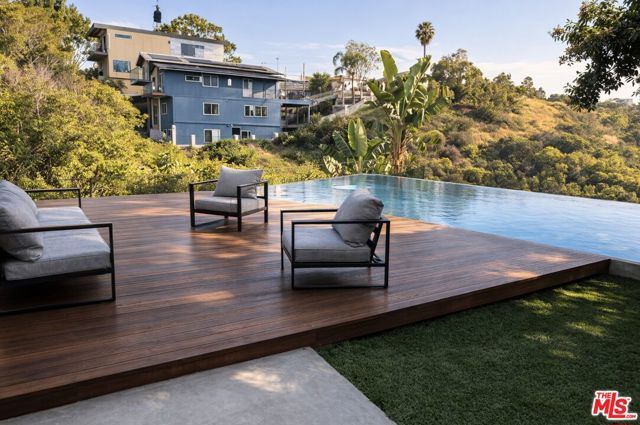 2480 44th Street, San Diego, CA 92105