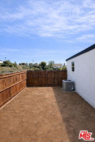 2480 44th Street, San Diego, CA 92105