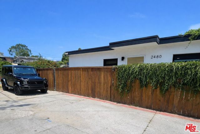 2480 44th Street, San Diego, CA 92105