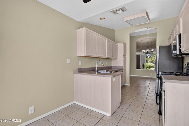 19120 N 83RD Lane, Peoria, AZ 85382