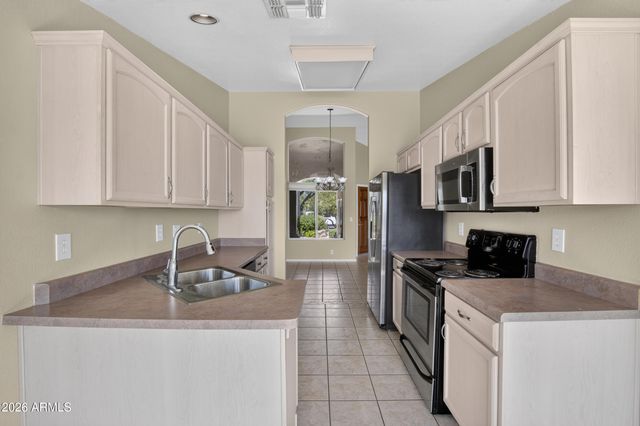 19120 N 83RD Lane, Peoria, AZ 85382