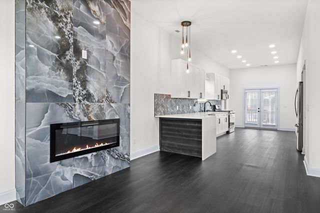 3251 Sutherland Avenue, Indianapolis, IN 46205