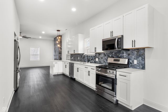 3251 Sutherland Avenue, Indianapolis, IN 46205