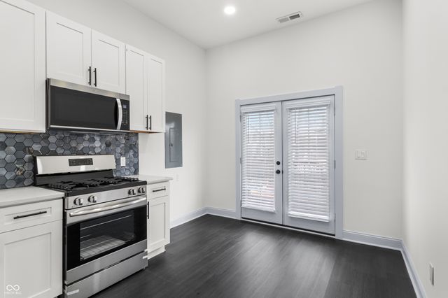 3251 Sutherland Avenue, Indianapolis, IN 46205