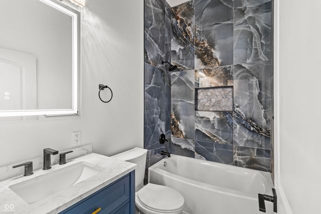 3251 Sutherland Avenue, Indianapolis, IN 46205