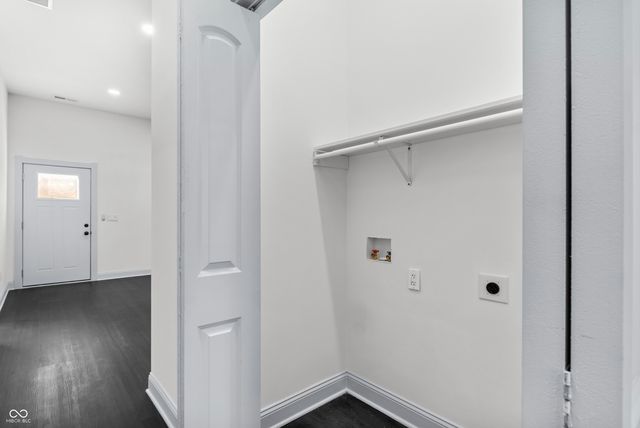 3251 Sutherland Avenue, Indianapolis, IN 46205