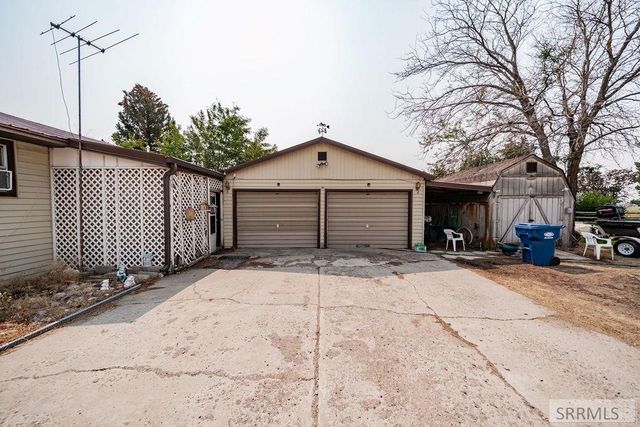 2 S 1000 W, Blackfoot, ID 83221