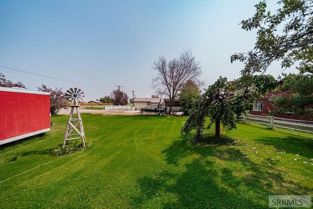 2 S 1000 W, Blackfoot, ID 83221