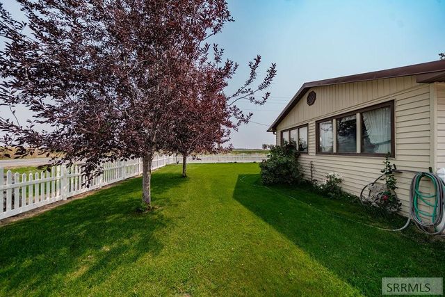 2 S 1000 W, Blackfoot, ID 83221