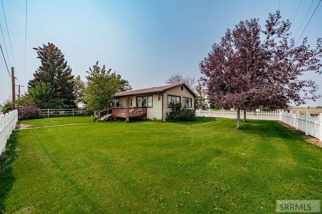 2 S 1000 W, Blackfoot, ID 83221