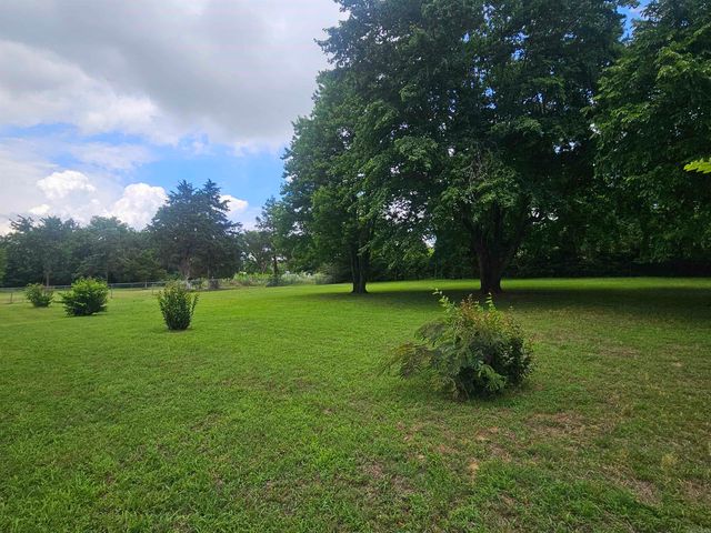 511 Spring Street, Marshall, AR 72650