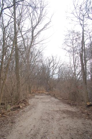 35W247 FOX RIVER Drive, St. Charles, IL 60174