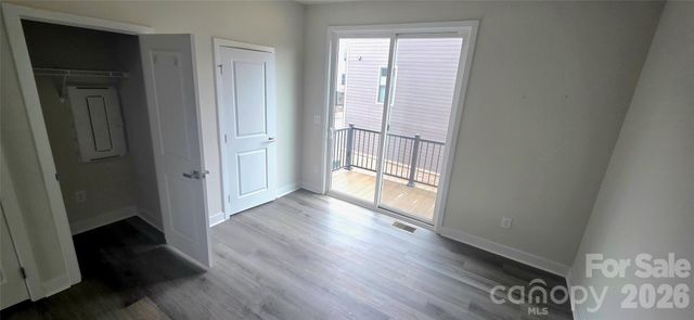 960 Broad River Lane, Charlotte, NC 28211