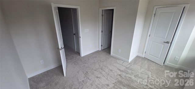 960 Broad River Lane, Charlotte, NC 28211