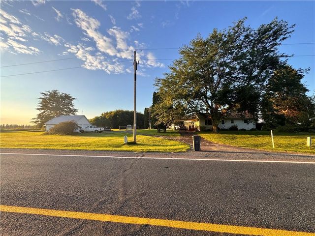 6806 Curvue Road, Eau Claire, WI 54703