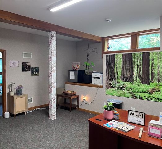 623 Post Road, Warwick, RI 02888