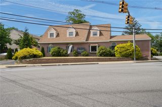 623 Post Road, Warwick, RI 02888