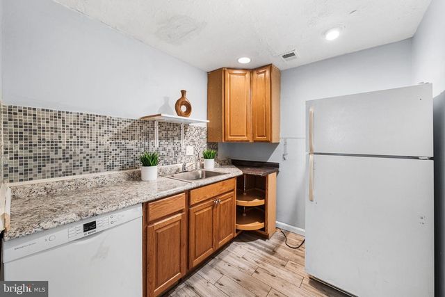 7403 RIDGE OAK CT, Springfield, VA 22153