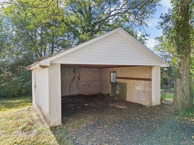 155 Wingo Street, Inman, SC 29349