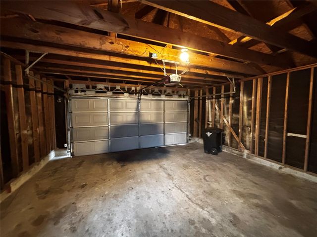 1123 Verde Trails Drive, Houston, TX 77073