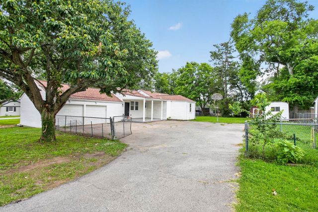 900 Vantrease Rd, Madison, TN 37115