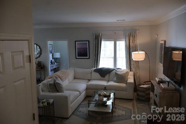 3200 Westfield Road B, Charlotte, NC 28209