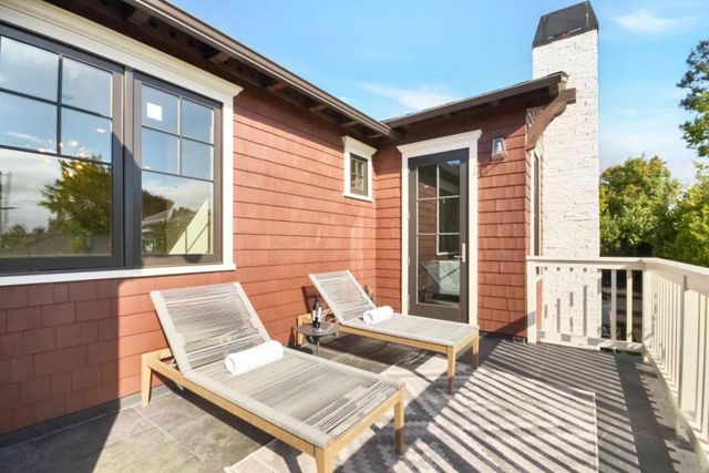 1516 Los Montes Drive, Burlingame, CA 94010