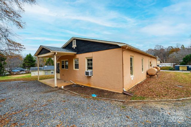 4823 calico Road, Lenoir, NC 28645