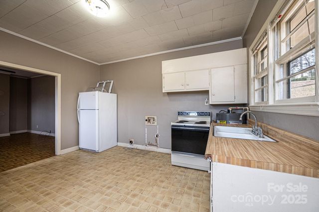 4823 calico Road, Lenoir, NC 28645