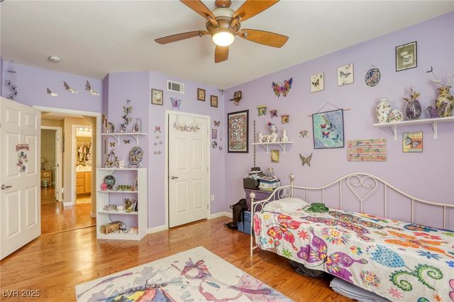 3975 North Hualapai Way 147, Las Vegas, NV 89129