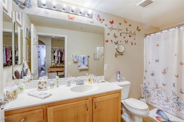 3975 North Hualapai Way 147, Las Vegas, NV 89129