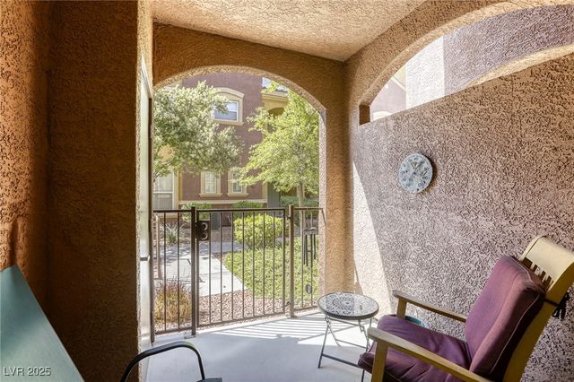 3975 North Hualapai Way 147, Las Vegas, NV 89129