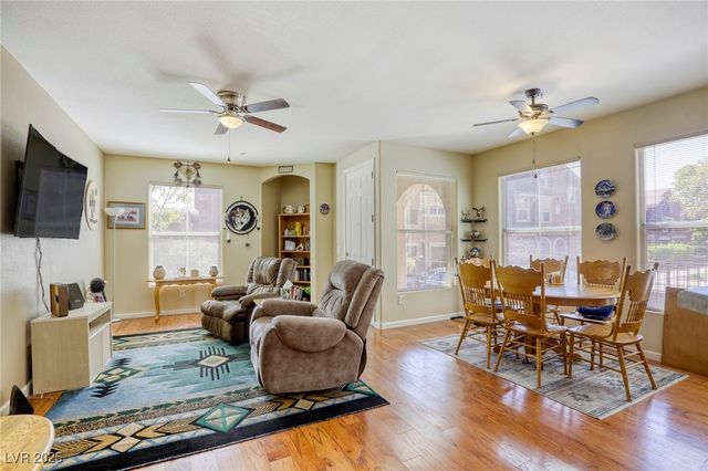 3975 North Hualapai Way 147, Las Vegas, NV 89129