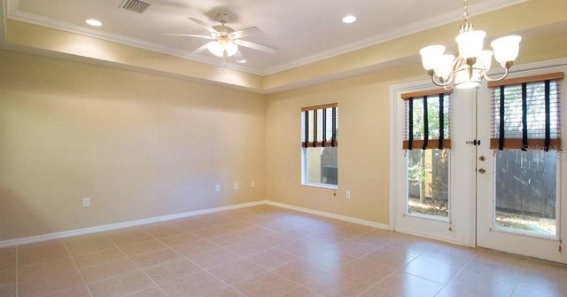 522 NW 39TH ROAD 702, Gainesville, FL 32607