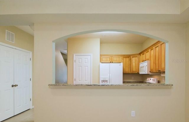 522 NW 39TH ROAD 702, Gainesville, FL 32607