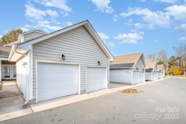 141 Leyton Loop, Mooresville, NC 28117