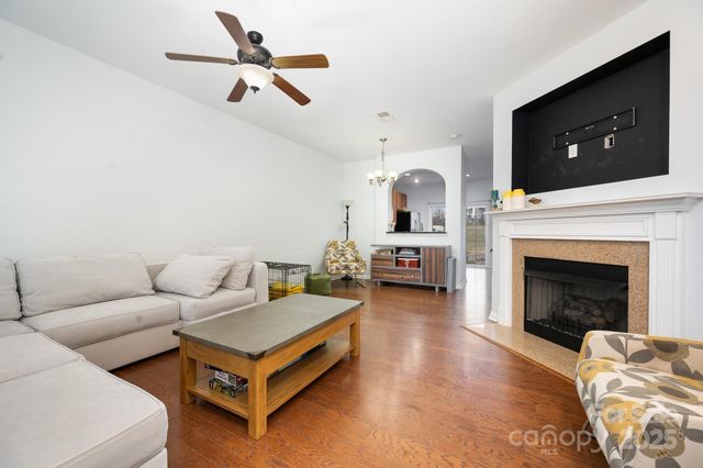 141 Leyton Loop, Mooresville, NC 28117