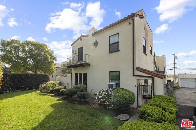 1542 E Broadway, Glendale, CA 91205