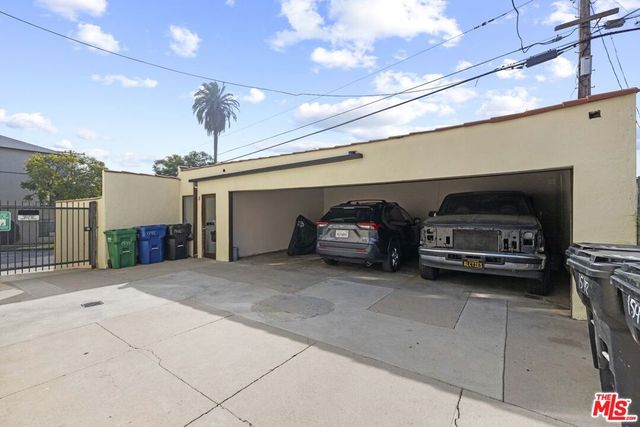 1542 E Broadway, Glendale, CA 91205