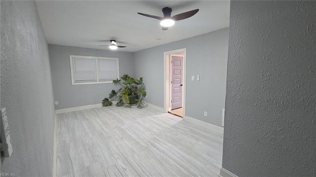 927 11th ST, Newport News, VA 23607