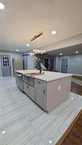 927 11th ST, Newport News, VA 23607