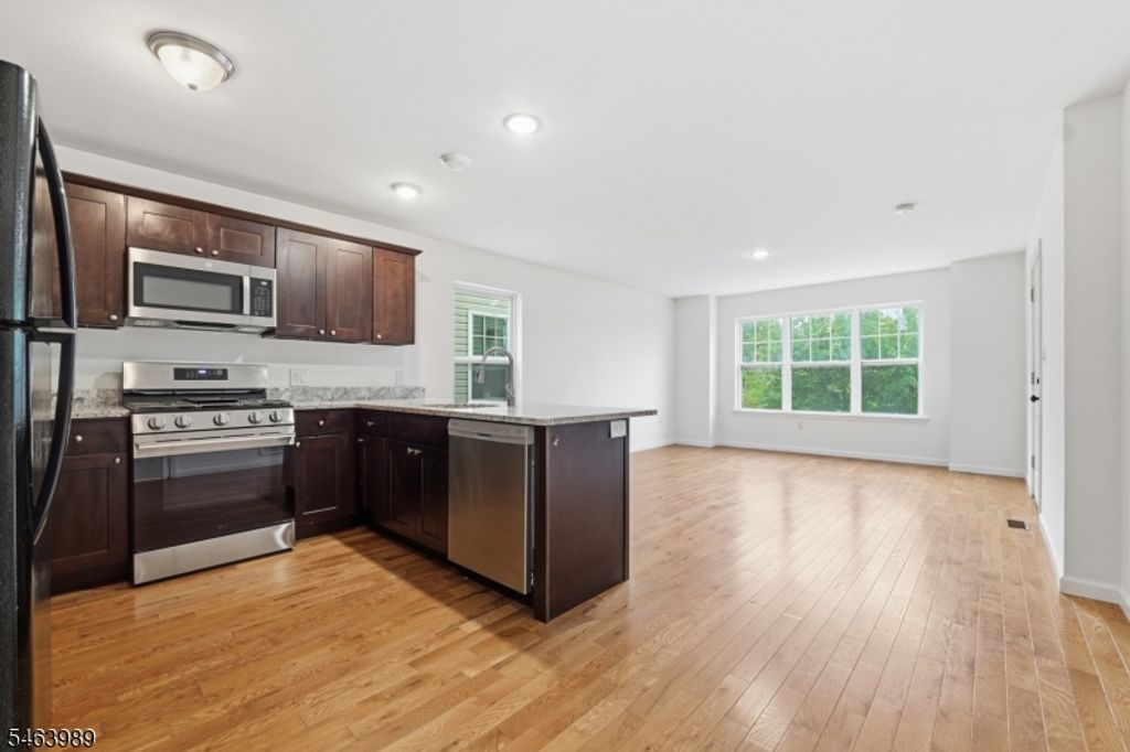 97 N 6Th St, Newark City, NJ 07107 — photo 3