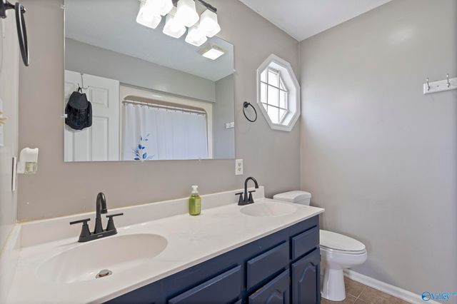 407 Christopher Drive, Athens, AL 35611